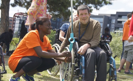 Unis Cité, l'association pionnière du service civique