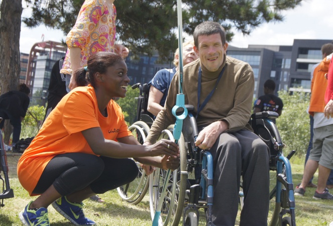 Unis Cité, l'association pionnière du service civique 